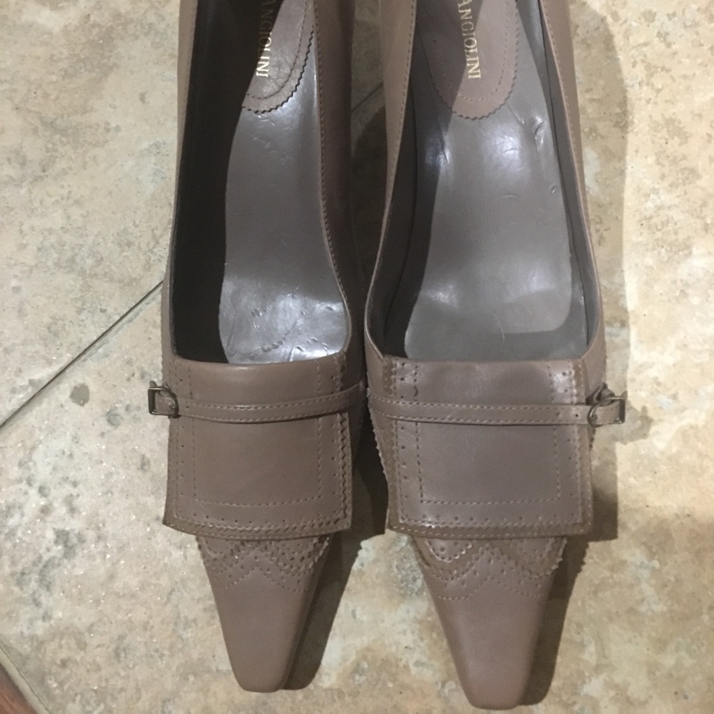 Never worn Enzo Angiolini dress shoes